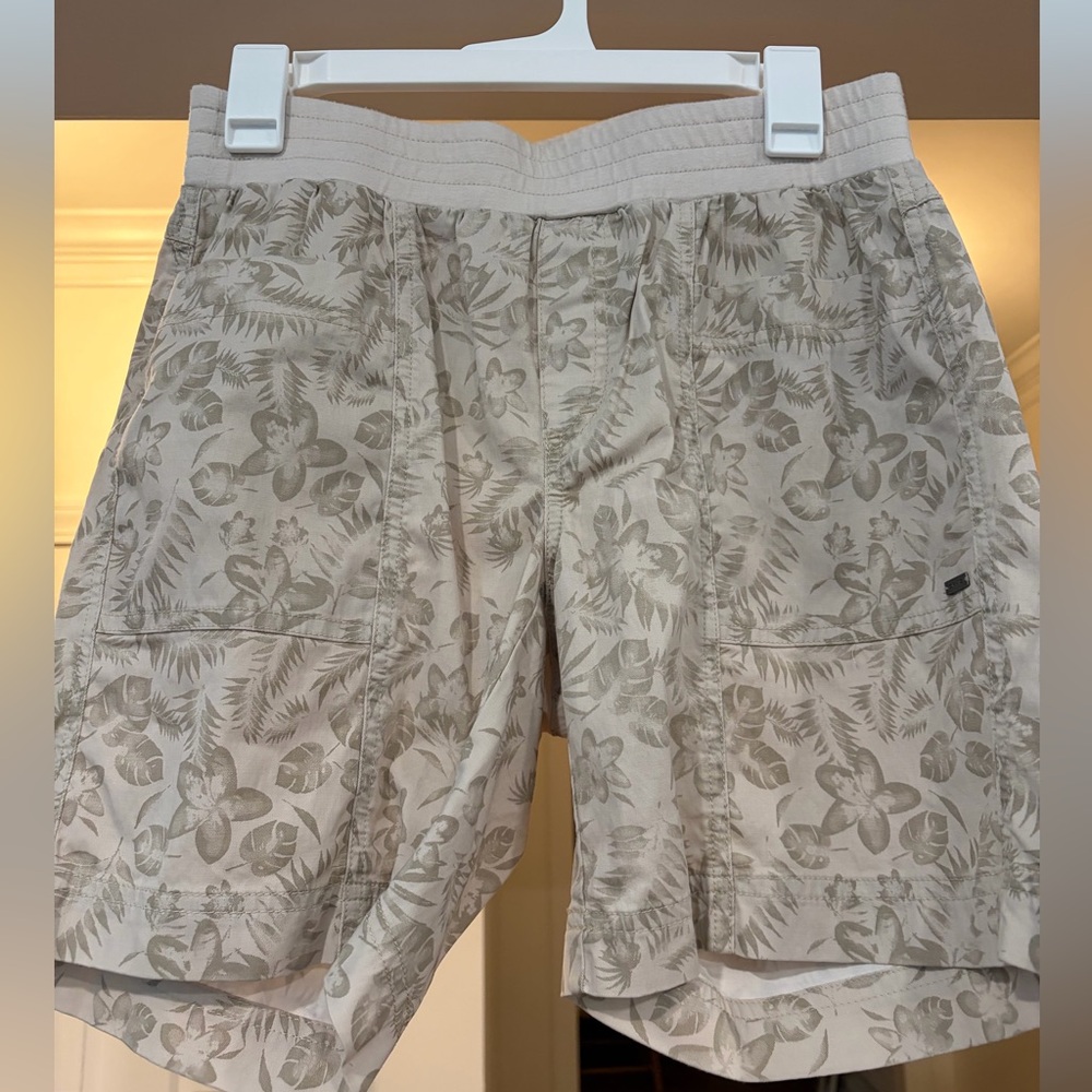 Floral Patterned Shorts